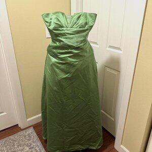 Light Green Bridesmaids Dress